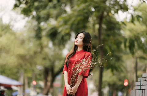 再次被前任吸引，征服心靈是最重要的。